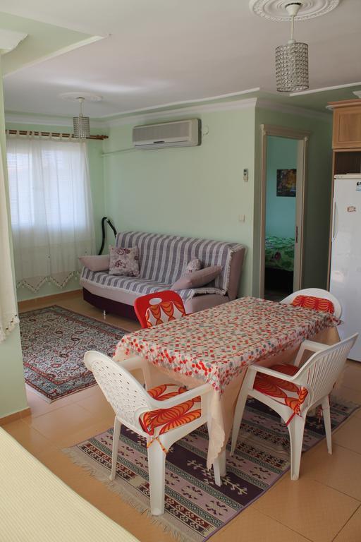 Zeus Apart Pansiyon Guzelcamli Ruang foto