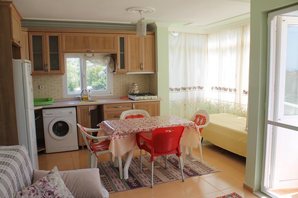 Zeus Apart Pansiyon Guzelcamli Ruang foto