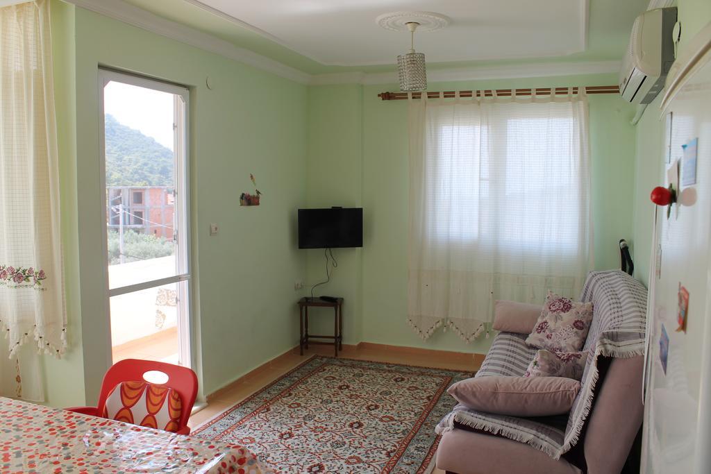 Zeus Apart Pansiyon Guzelcamli Ruang foto